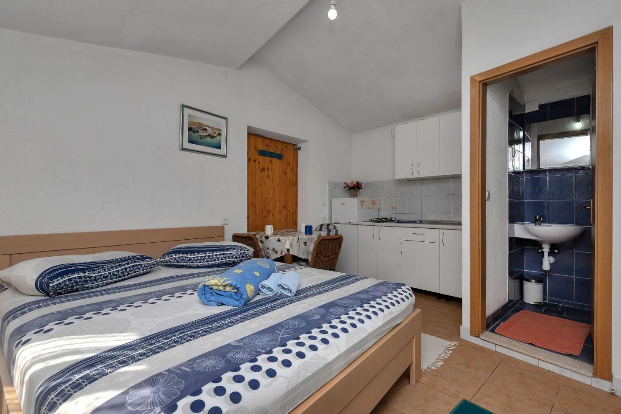 Apartments Nikola Bogomolje Luaran gambar